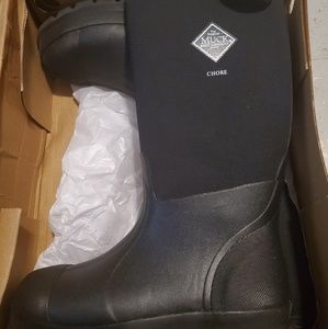 Muck Boots size 9